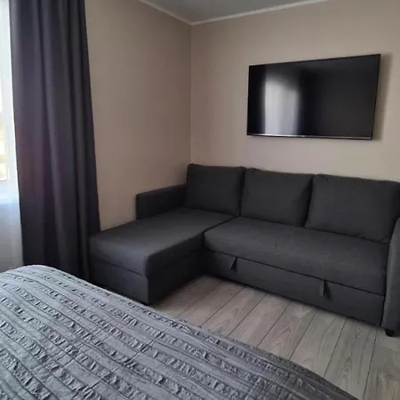 New Golem * Golem (Tirana)